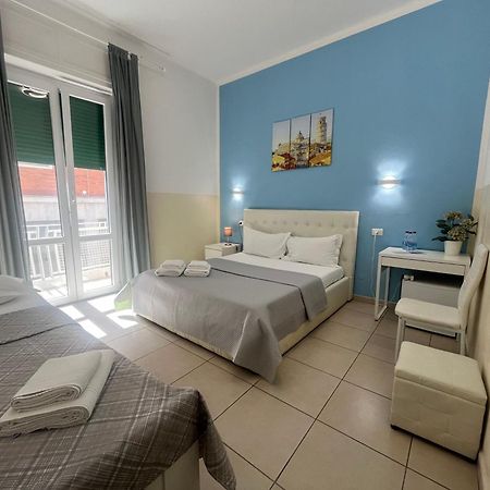 Hello Pisa B&B Bagian luar foto